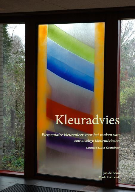 Kleuradvies -Elementaire kleurenleer voor het maken van eenvoudige kleuradviezen-